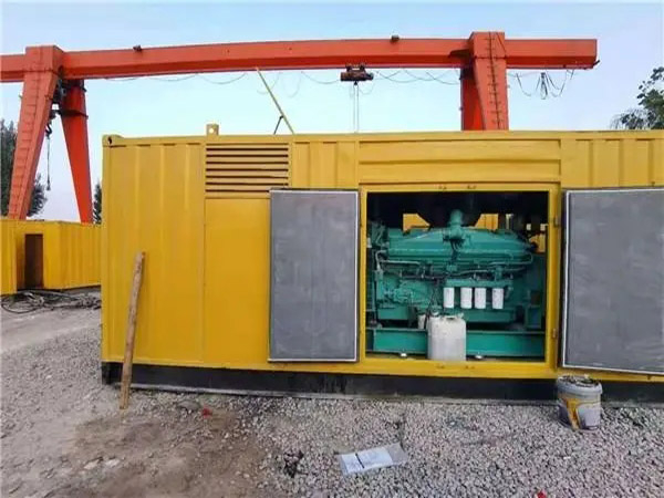 西沙冬季低温环境下，500KW发电机组应该选择什么类型的启动电瓶？